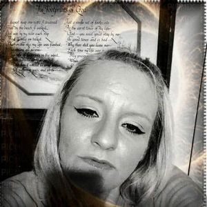 Meet your Posher, Crystal